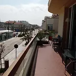 Acapulco Hotel 3*