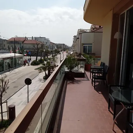 Acapulco מלון 3*