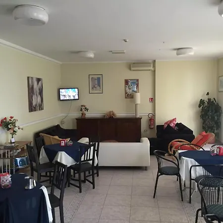 Acapulco 3* רימיני