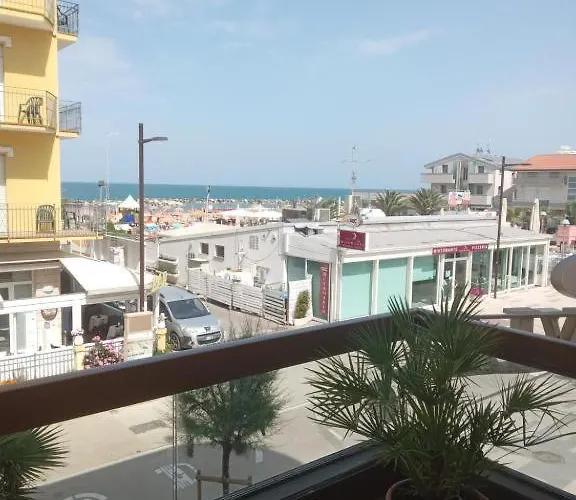 Acapulco Отель Римини