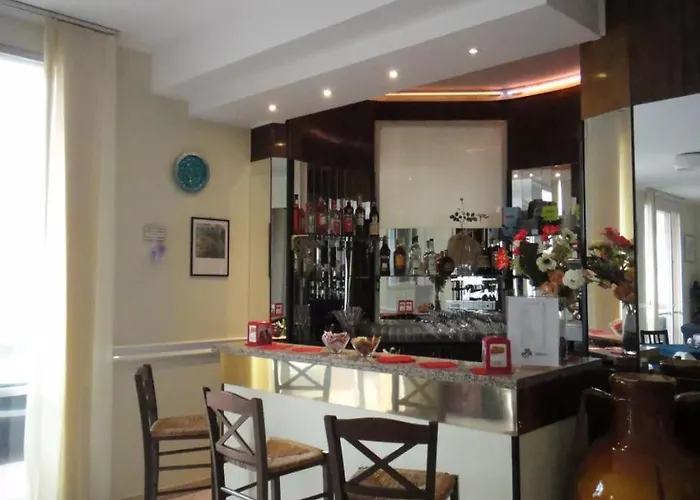 Отель Acapulco 3*