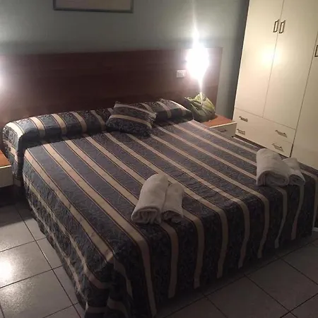 فندق Acapulco 3*